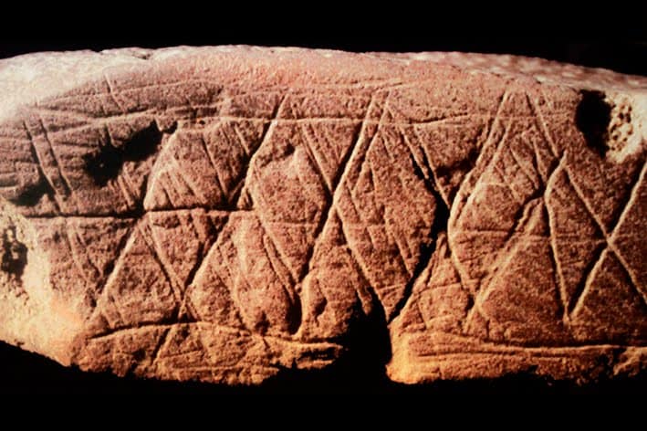 Blombos cave engravings