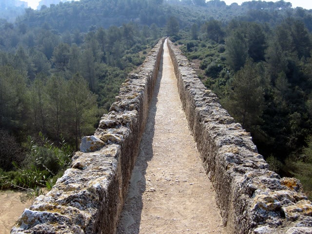 Ancient Roman aqueduct