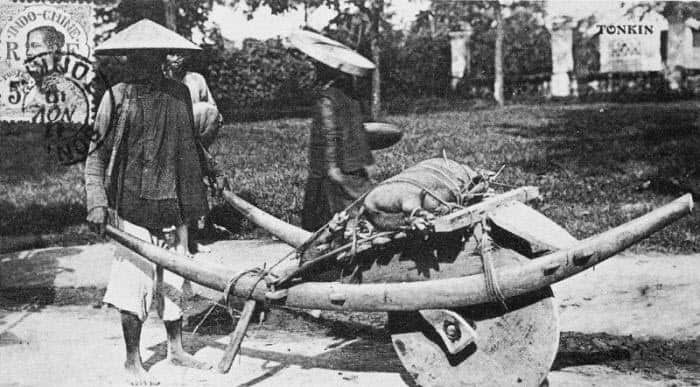 Wheelbarrow: Chinese invention