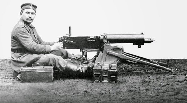 The Maxim MG 08 machine gun