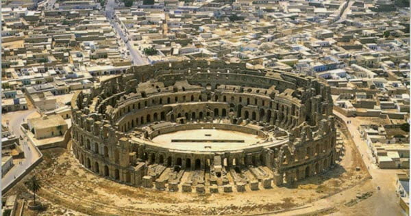 Collapse of southern side of the Colosseum