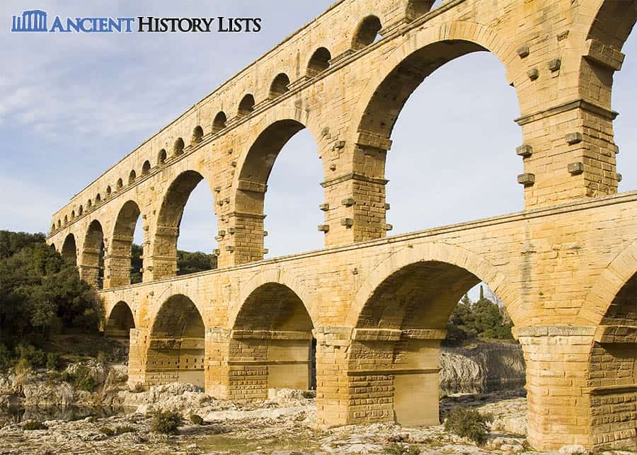 Roman Aqueduct in Pont Du Gard